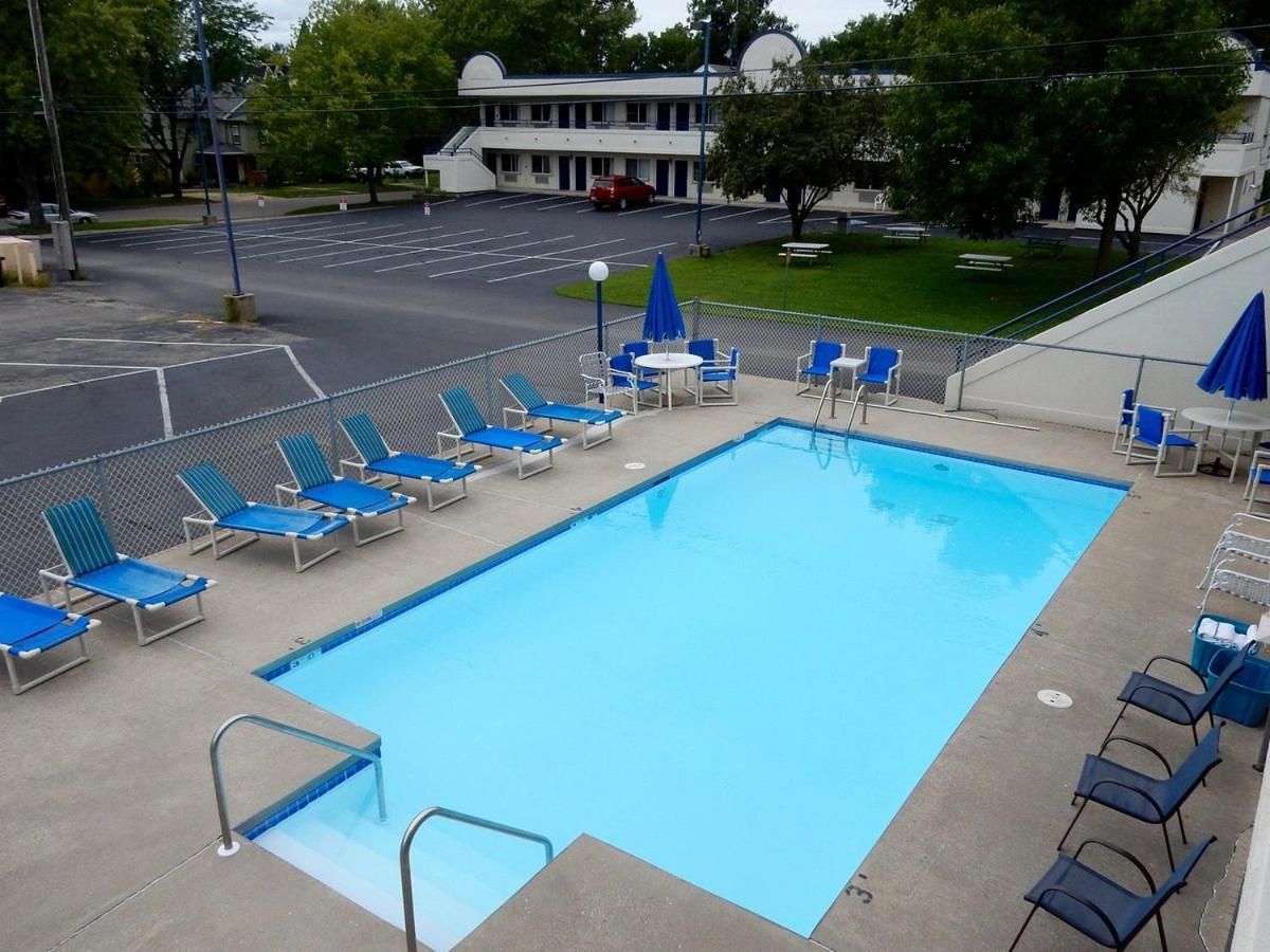 Fields Park Motel Wisconsin Dells Exterior foto